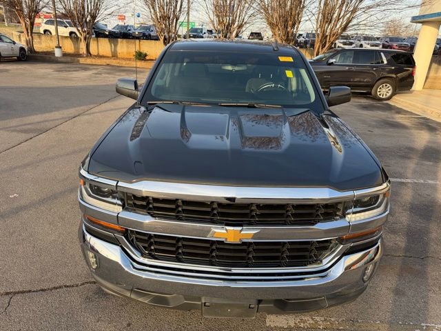 Used 2018 Chevrolet Silverado 1500 LT w/ All Star Edition image 10