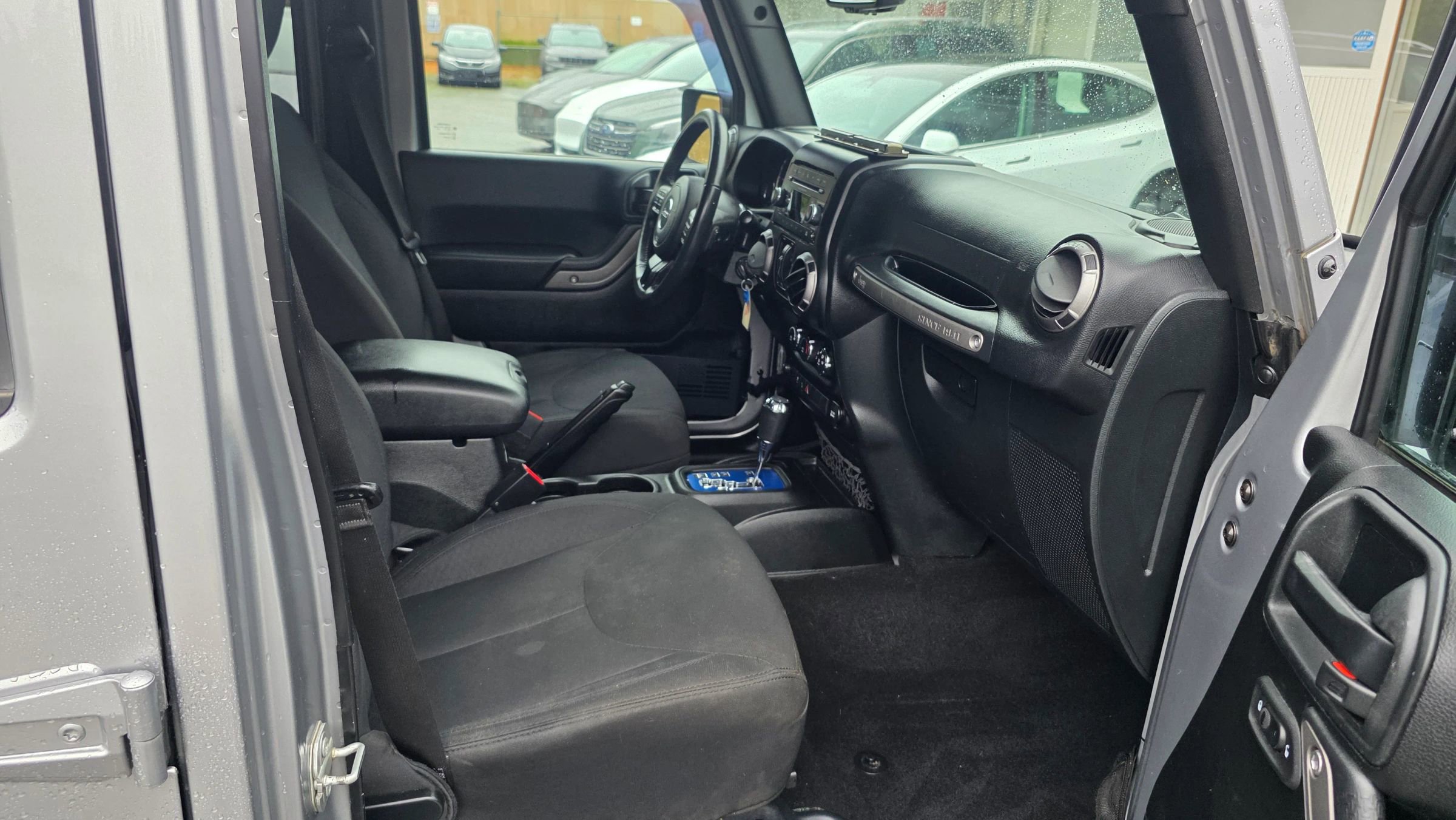 Used 2018 Jeep Wrangler Unlimited Sport S image 12