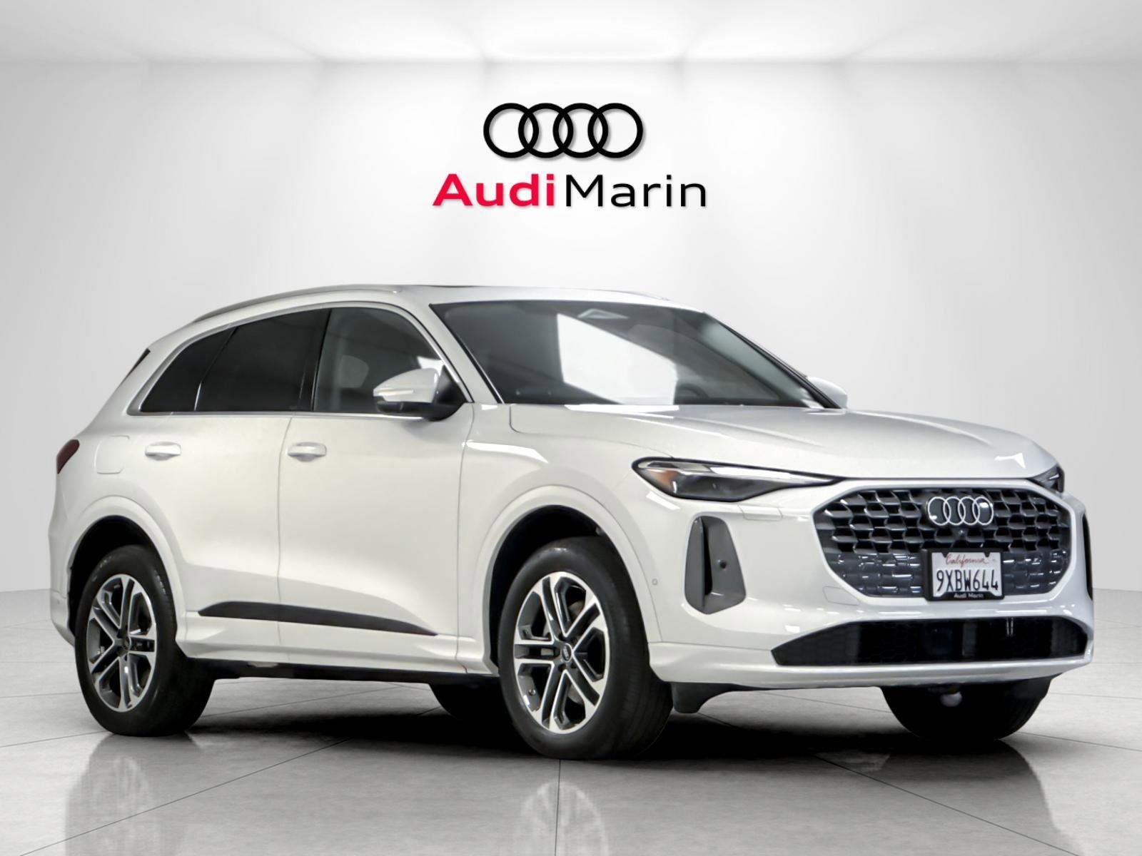 Certified 2025 Audi Q5 Premium w/ Convenience Package AWD/4WD image 7