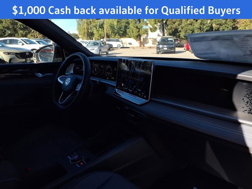 New 2026 Volkswagen Tiguan SE R-Line image 22