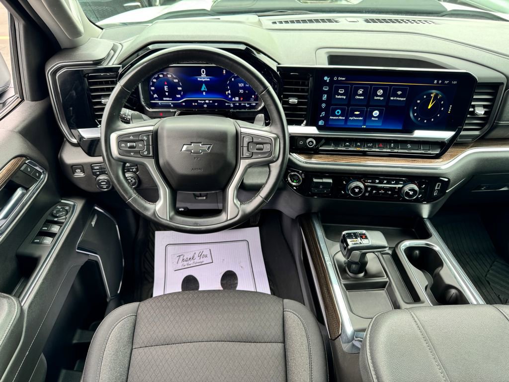 Used 2024 Chevrolet Silverado 1500 LT Trail Boss w/ Convenience Package II image 19