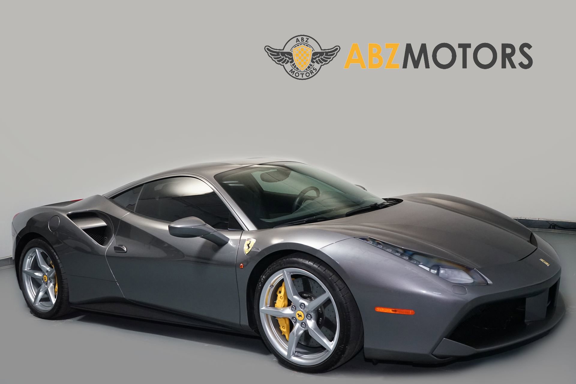 Used 2016 Ferrari 488 GTB image 1