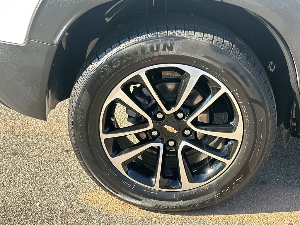 Used 2025 Chevrolet TrailBlazer LT FWD image 17