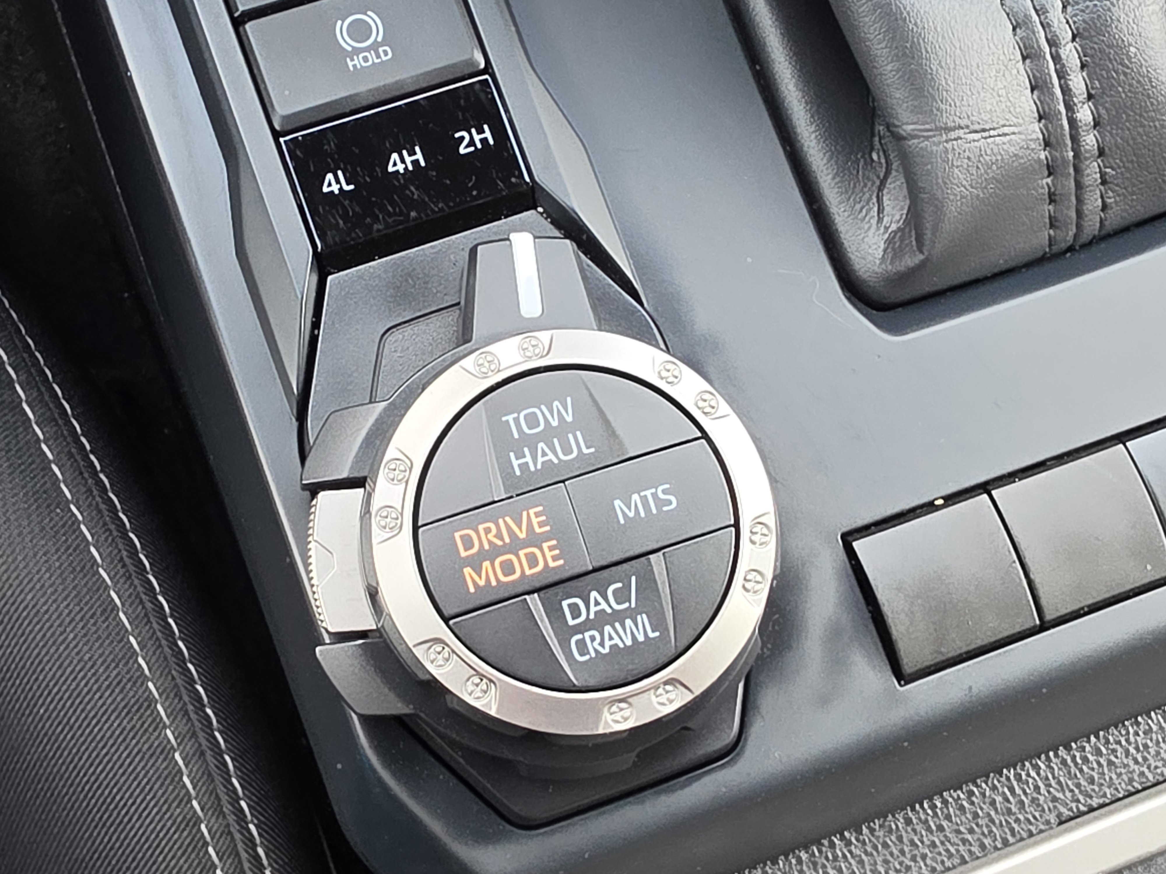 Used 2025 Toyota Tacoma TRD Off-Road AWD/4WD image 23