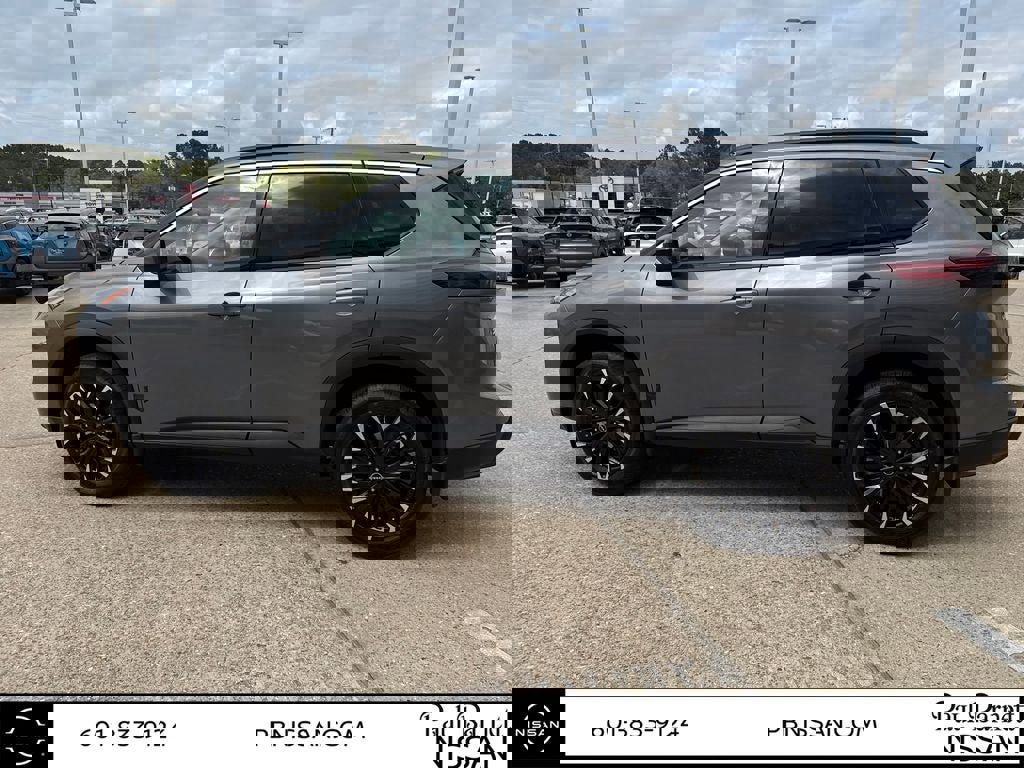 New 2026 Nissan Rogue Dark Armor image 14