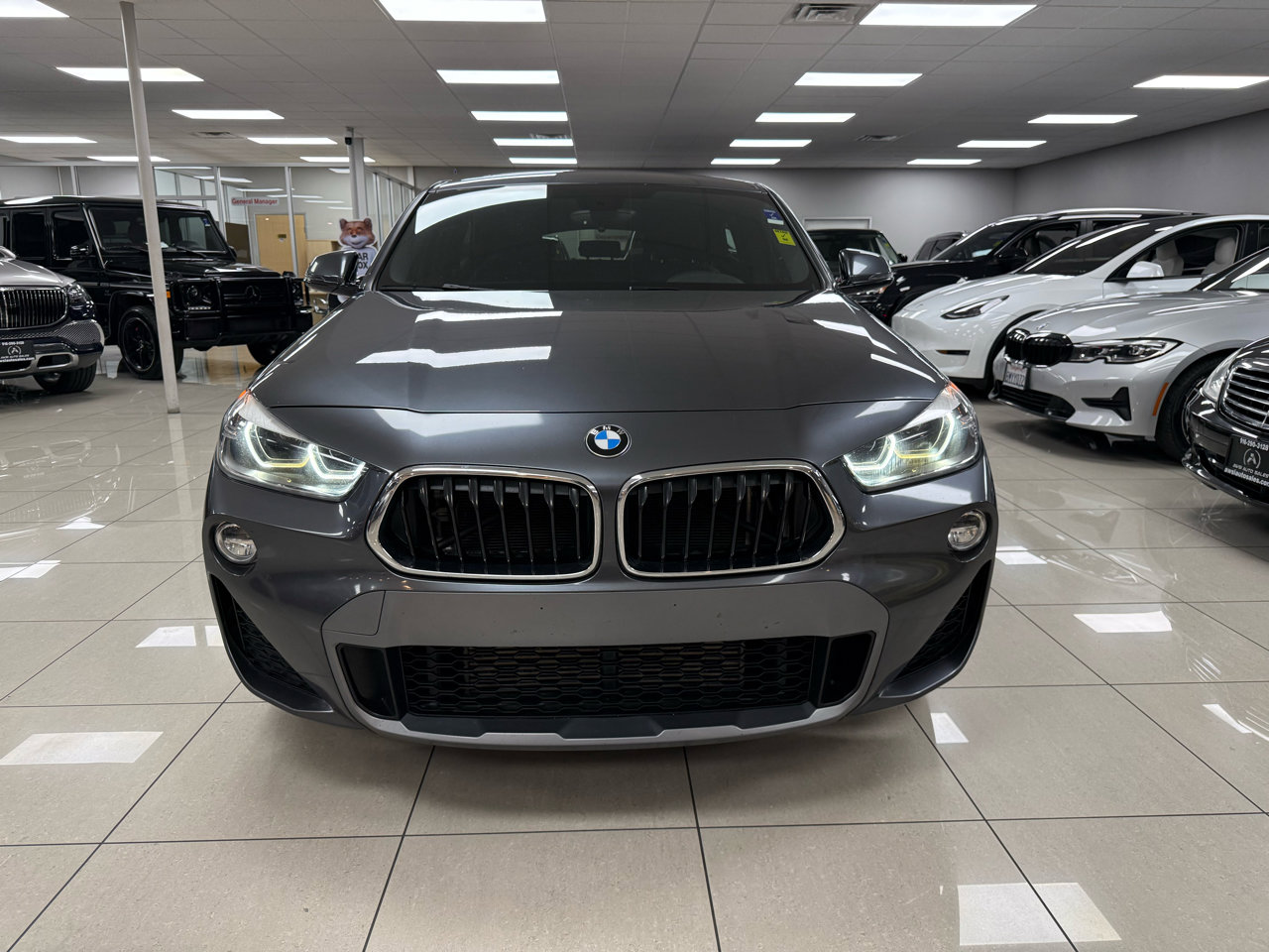 Used 2018 BMW X2 sDrive28i w/ M SportX Package image 4