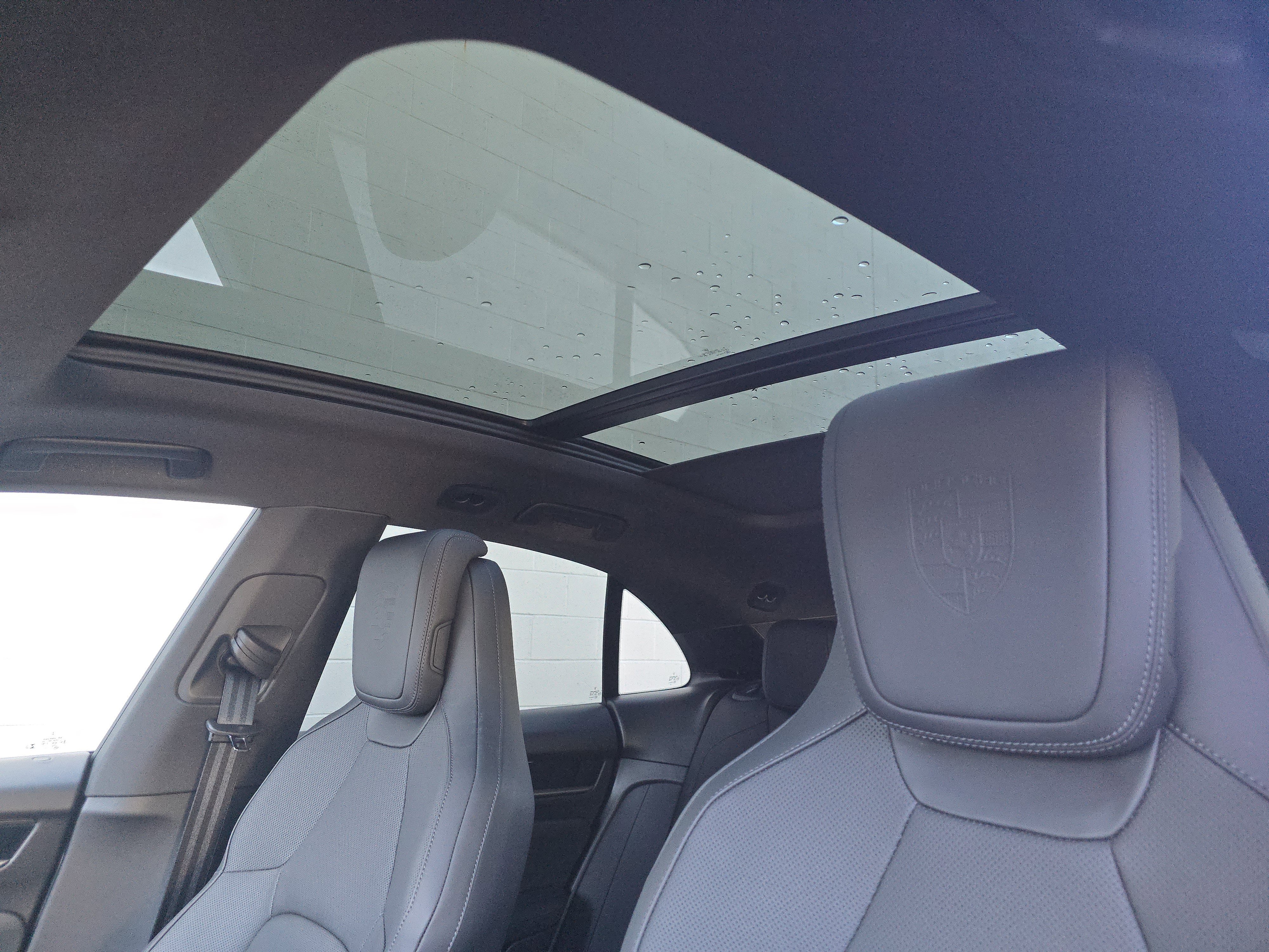 Certified 2024 Porsche Macan 4 Electric image 13