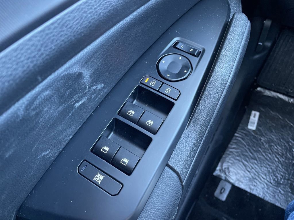 New 2026 Kia Sportage EX image 23