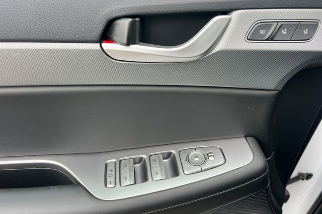 Used 2025 Hyundai Palisade SEL FWD image 11