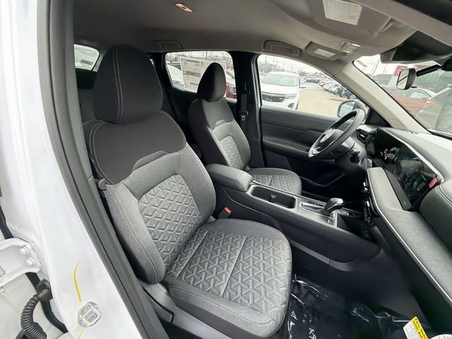 New 2026 Nissan Kicks SV w/ Cold Weather Package AWD/4WD image 23