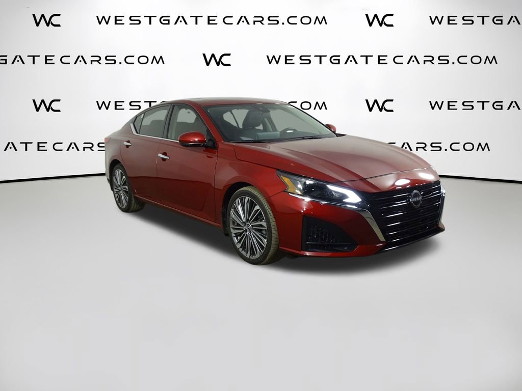 Used 2024 Nissan Altima 2.5 SL image 2