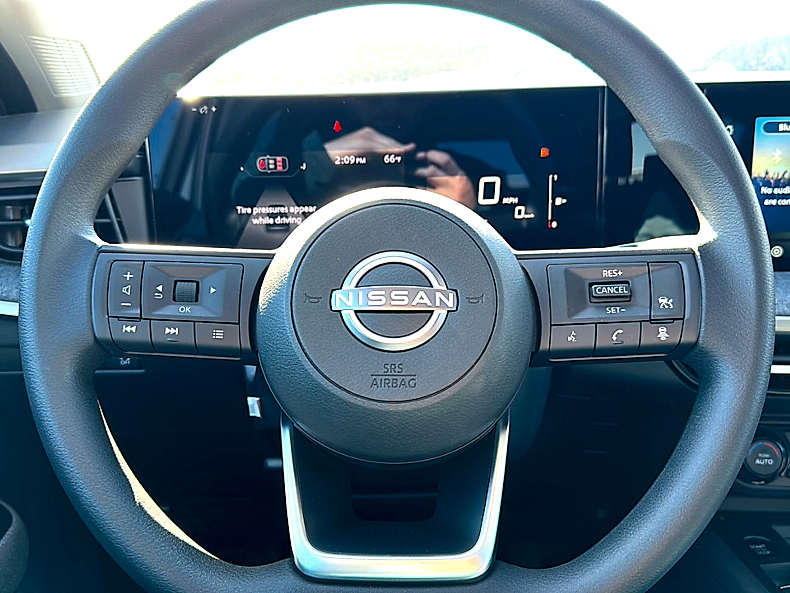 New 2026 Nissan Kicks SV w/ SV Premium Package image 18