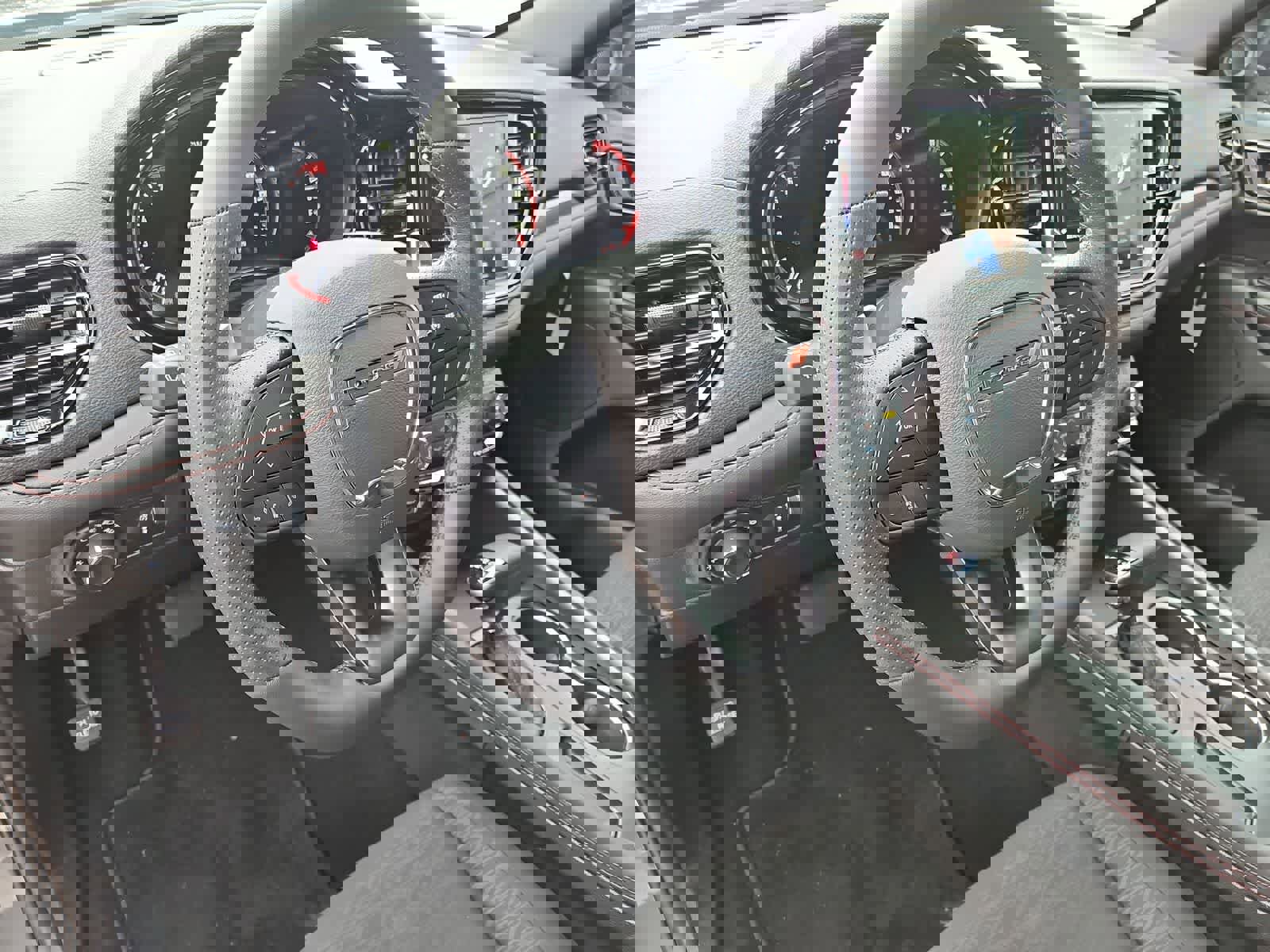 New 2026 Dodge Durango GT w/ Blacktop Package image 10