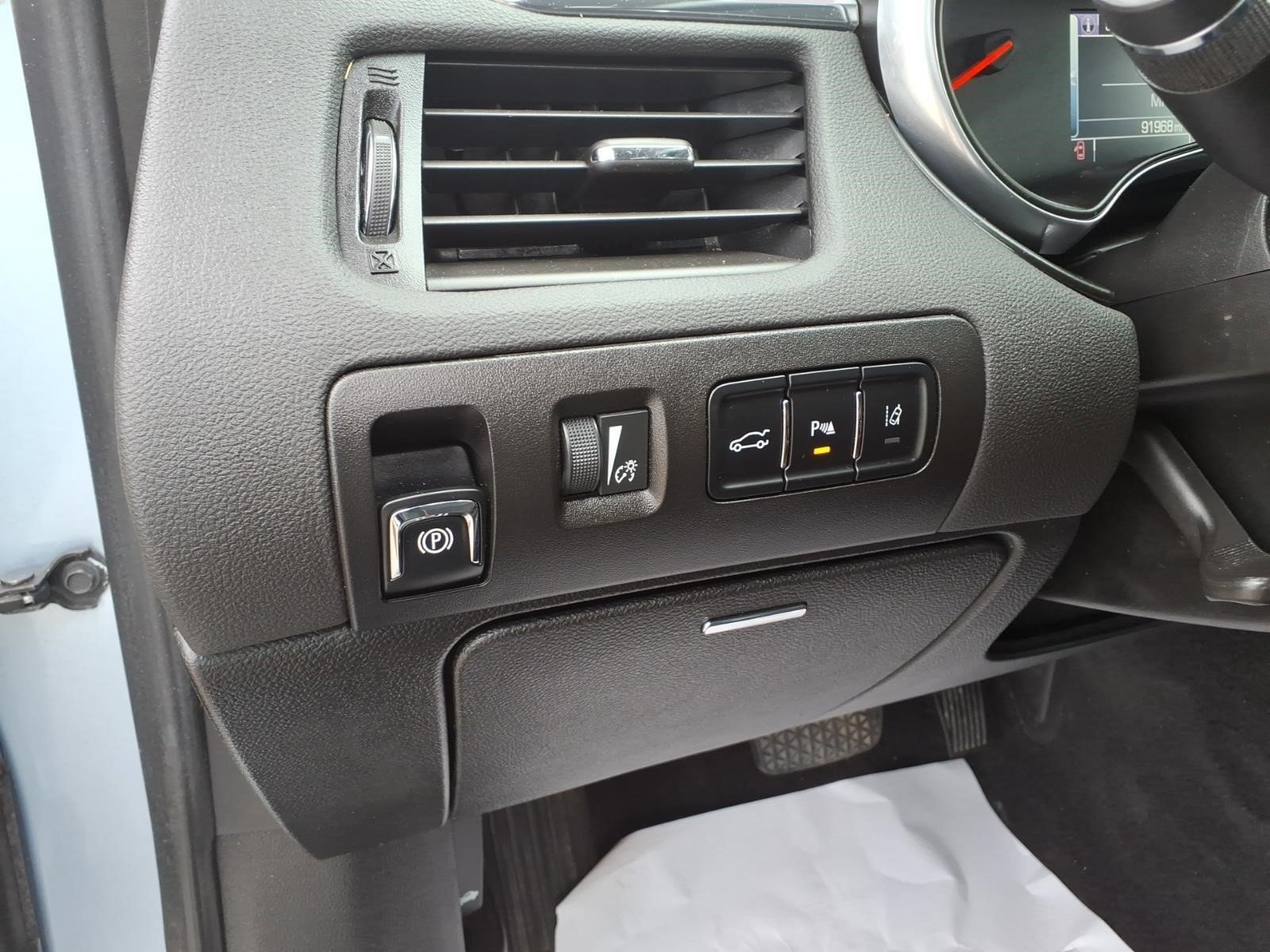 Used 2014 Chevrolet Impala LT w/ Premium Seating Package FWD image 16