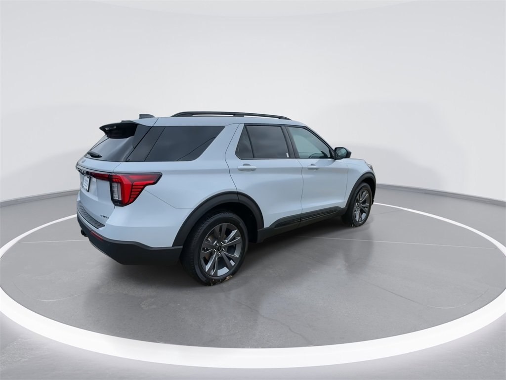 New 2026 Ford Explorer Active w/ Active Comfort Package image 8