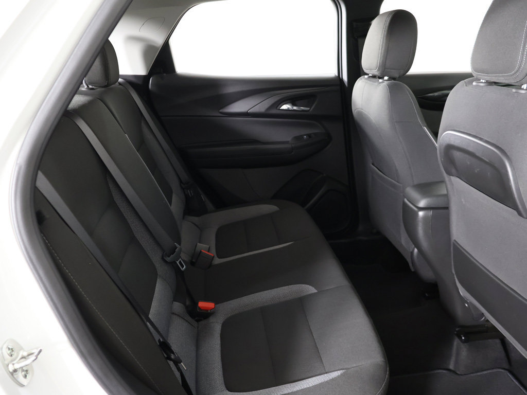 Used 2025 Chevrolet TrailBlazer LT AWD/4WD image 31