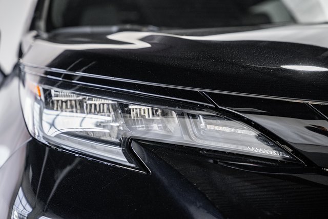 New 2026 Toyota Sienna XLE Woodland Edition AWD/4WD image 10