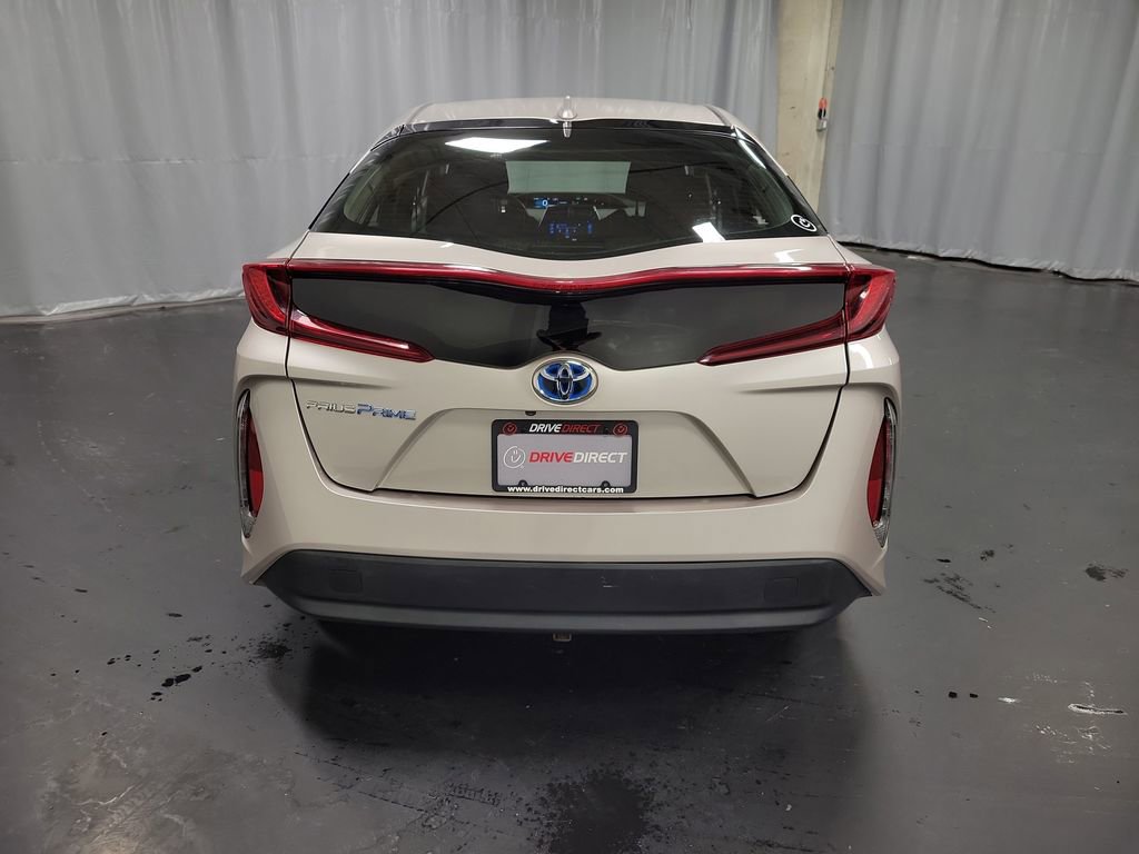 Used 2018 Toyota Prius Prime Plus image 7