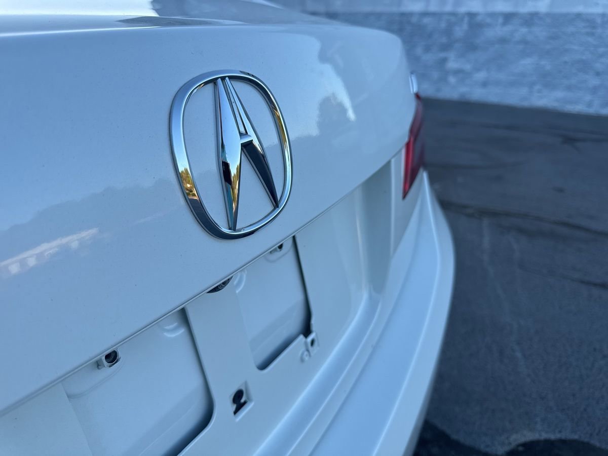 Used 2015 Acura ILX FWD image 13