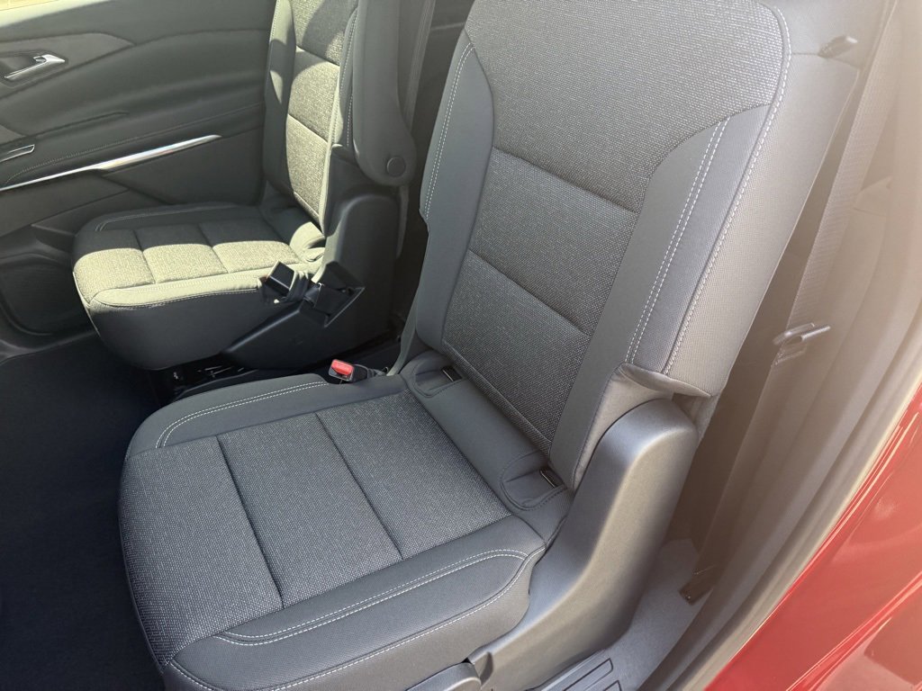 New 2026 Chevrolet Traverse LT image 29