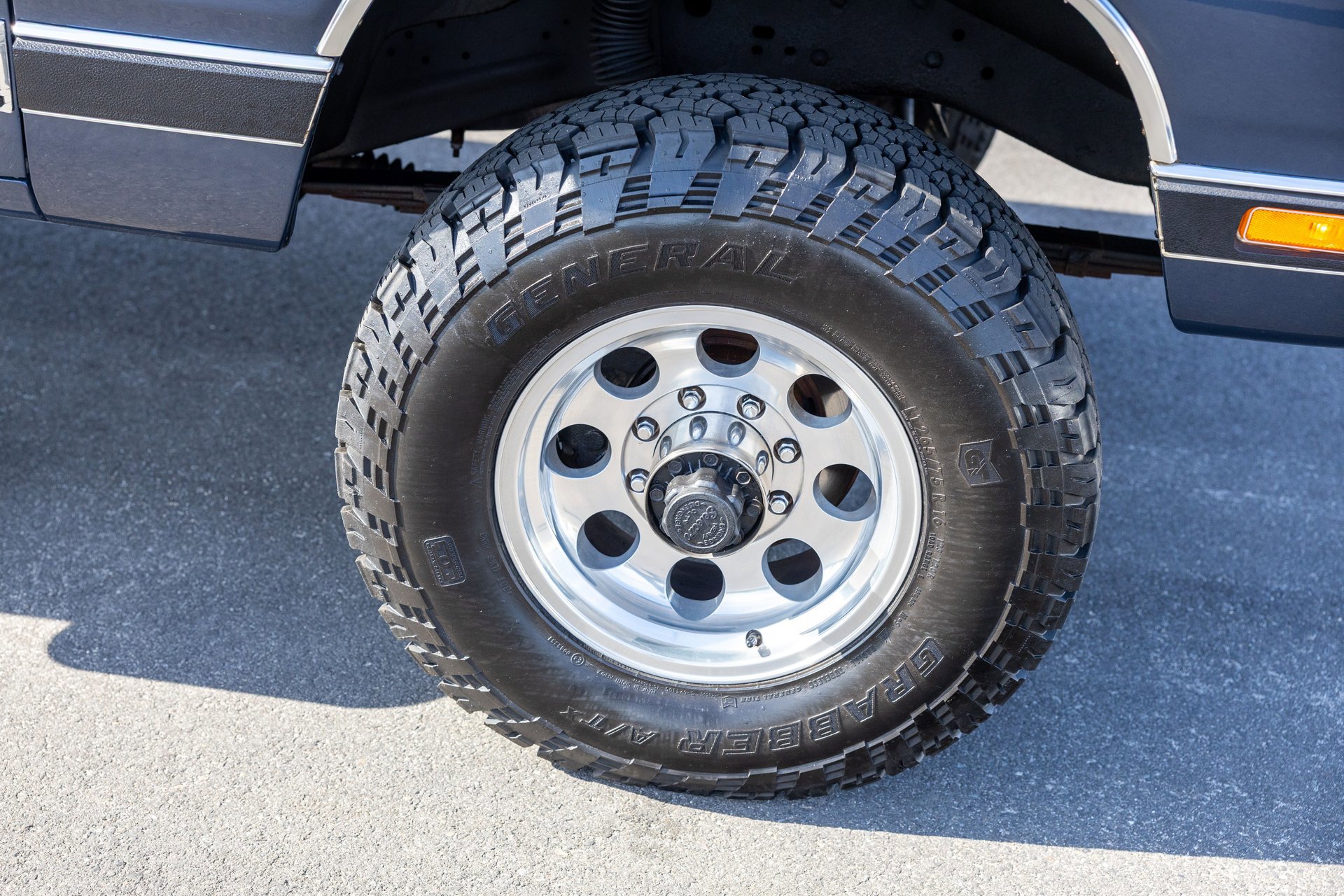 Used 1989 Dodge D/W Truck 350 image 27