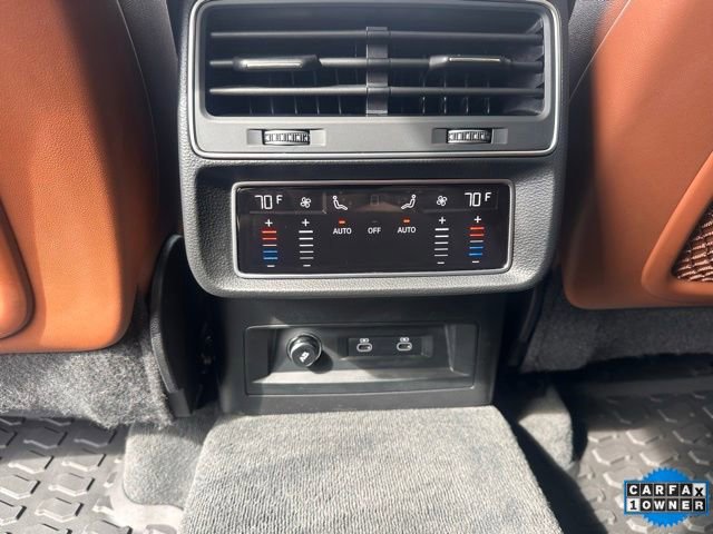 Used 2022 Audi Q8 Premium Plus w/ Premium Plus Package image 11