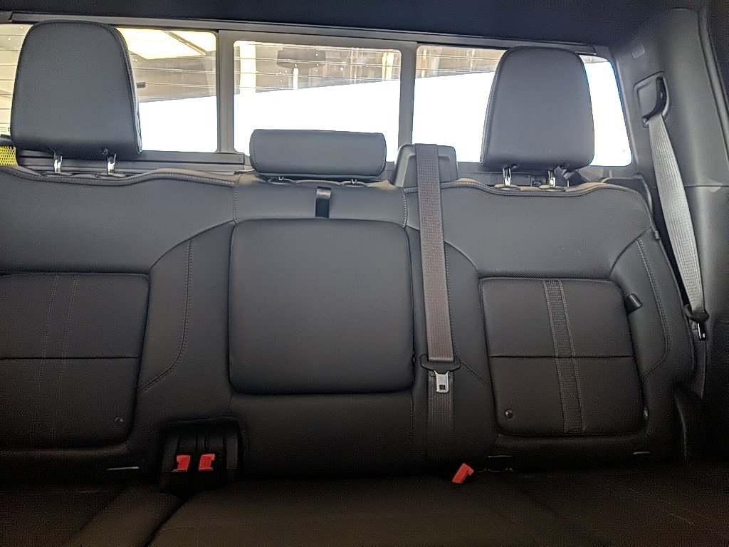 Used 2024 Chevrolet Silverado 1500 High Country image 31