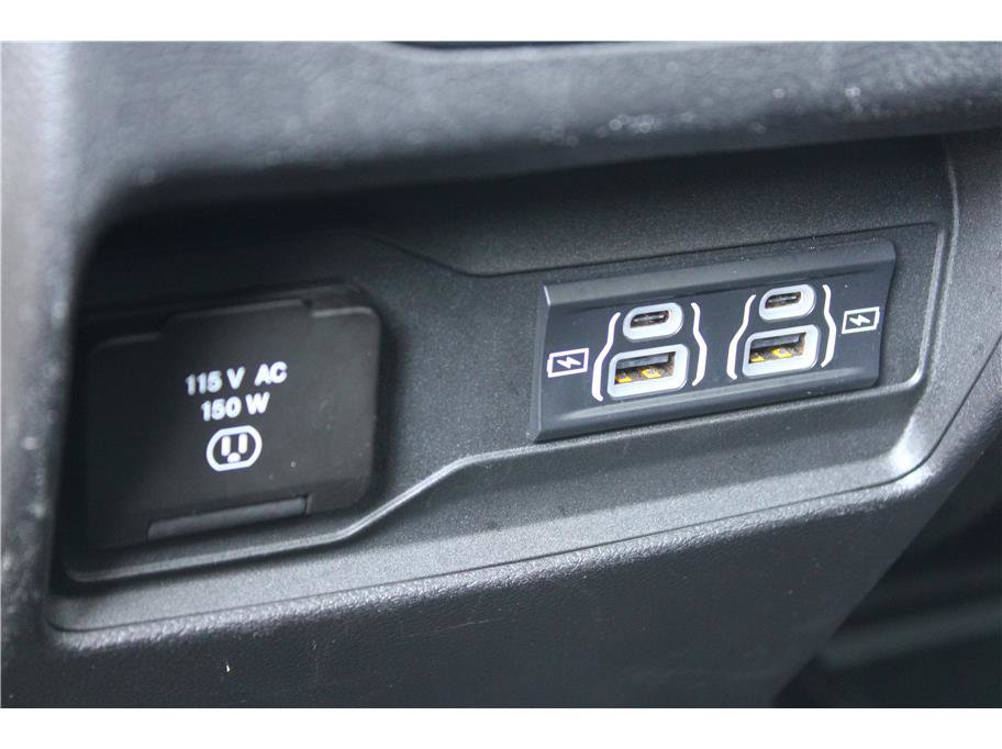 Used 2023 Jeep Grand Cherokee L Limited w/ Trailer Tow Group (B) AWD/4WD image 34