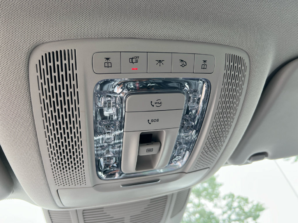 Used 2020 Mercedes-Benz GLS 580 4MATIC image 25