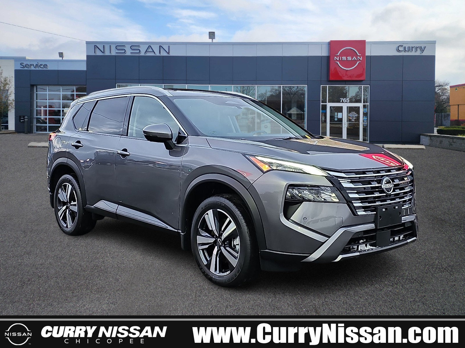 Used 2025 Nissan Rogue SL w/ Tech Package AWD/4WD image 1