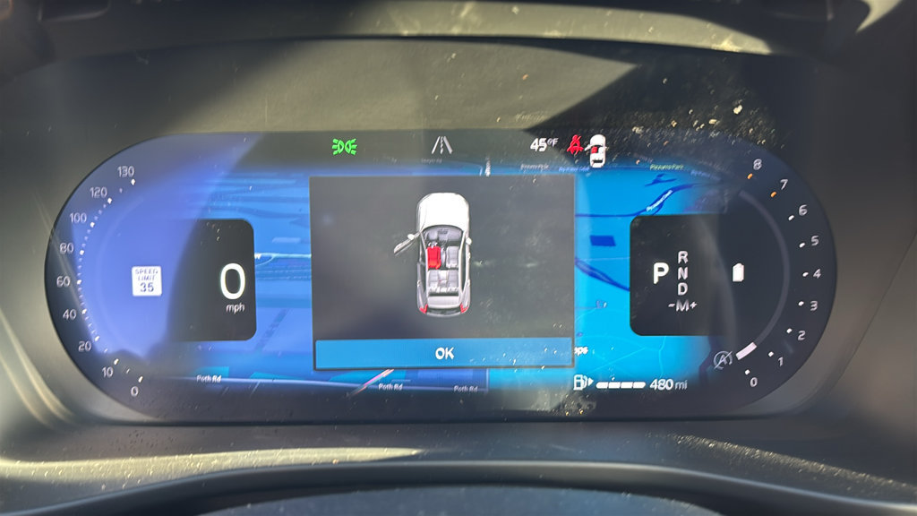 New 2026 Volvo XC40 B5 Plus w/ Protection Package Premier AWD/4WD image 16