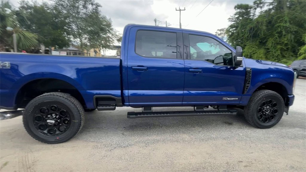 New 2026 Ford F350 Lariat w/ Black Appearance Package image 9