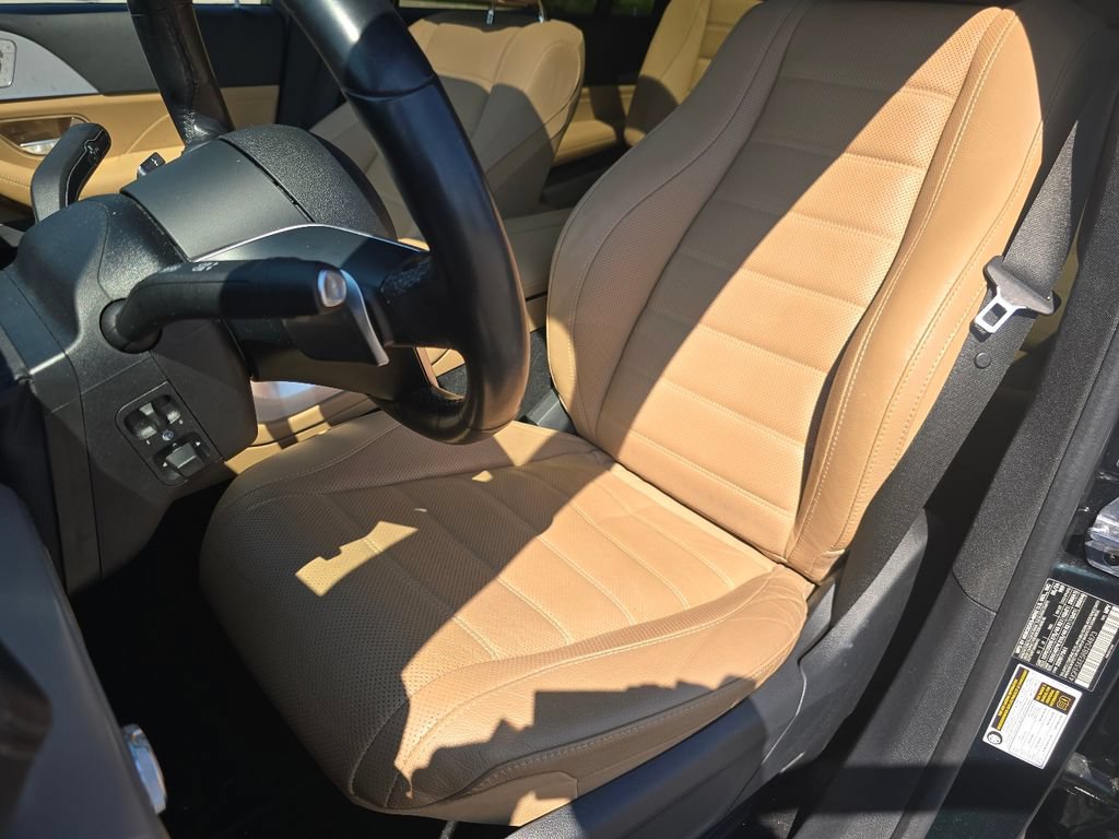 Used 2024 Mercedes-Benz GLS 450 4MATIC image 26