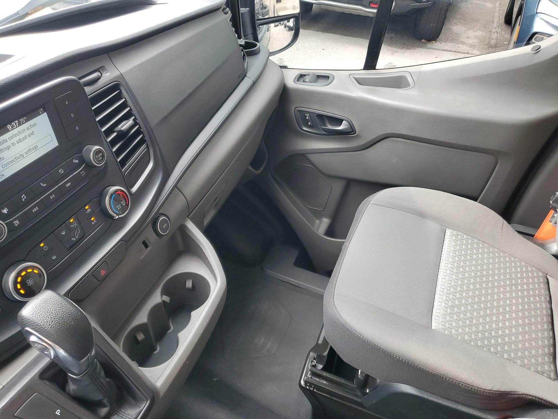 Used 2020 Ford Transit 250 148 High Roof Extended RWD image 26