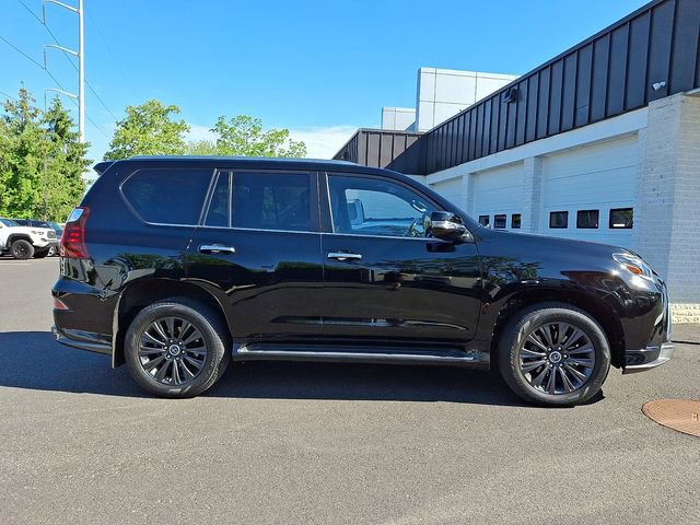 Used 2021 Lexus GX 460 Premium w/ Accessory Package AWD/4WD image 7