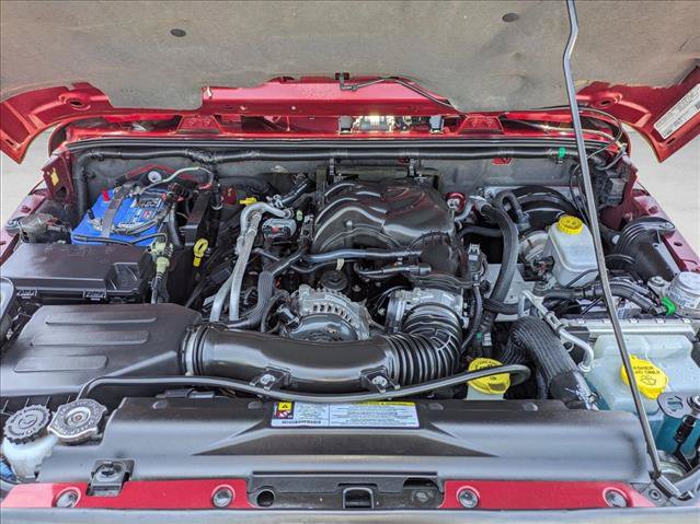 Used 2012 Jeep Wrangler Unlimited Sahara w/ Connectivity Group AWD/4WD image 21