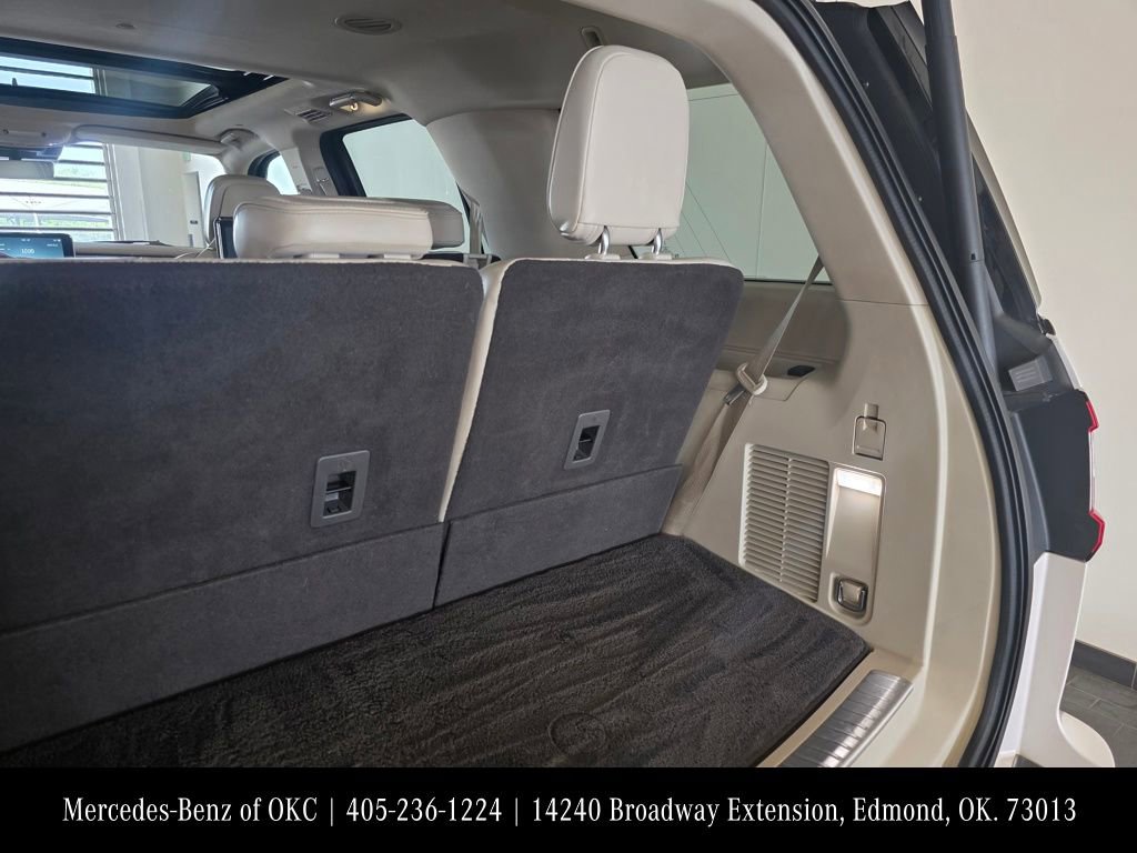 Used 2019 Lincoln Navigator Reserve w/ Cargo Package AWD/4WD image 8