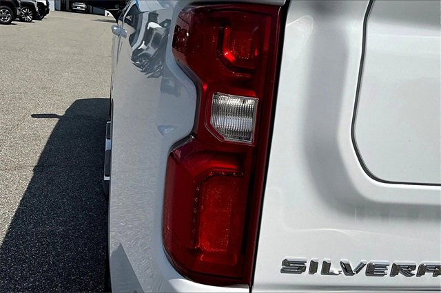 Used 2023 Chevrolet Silverado 1500 RST image 24