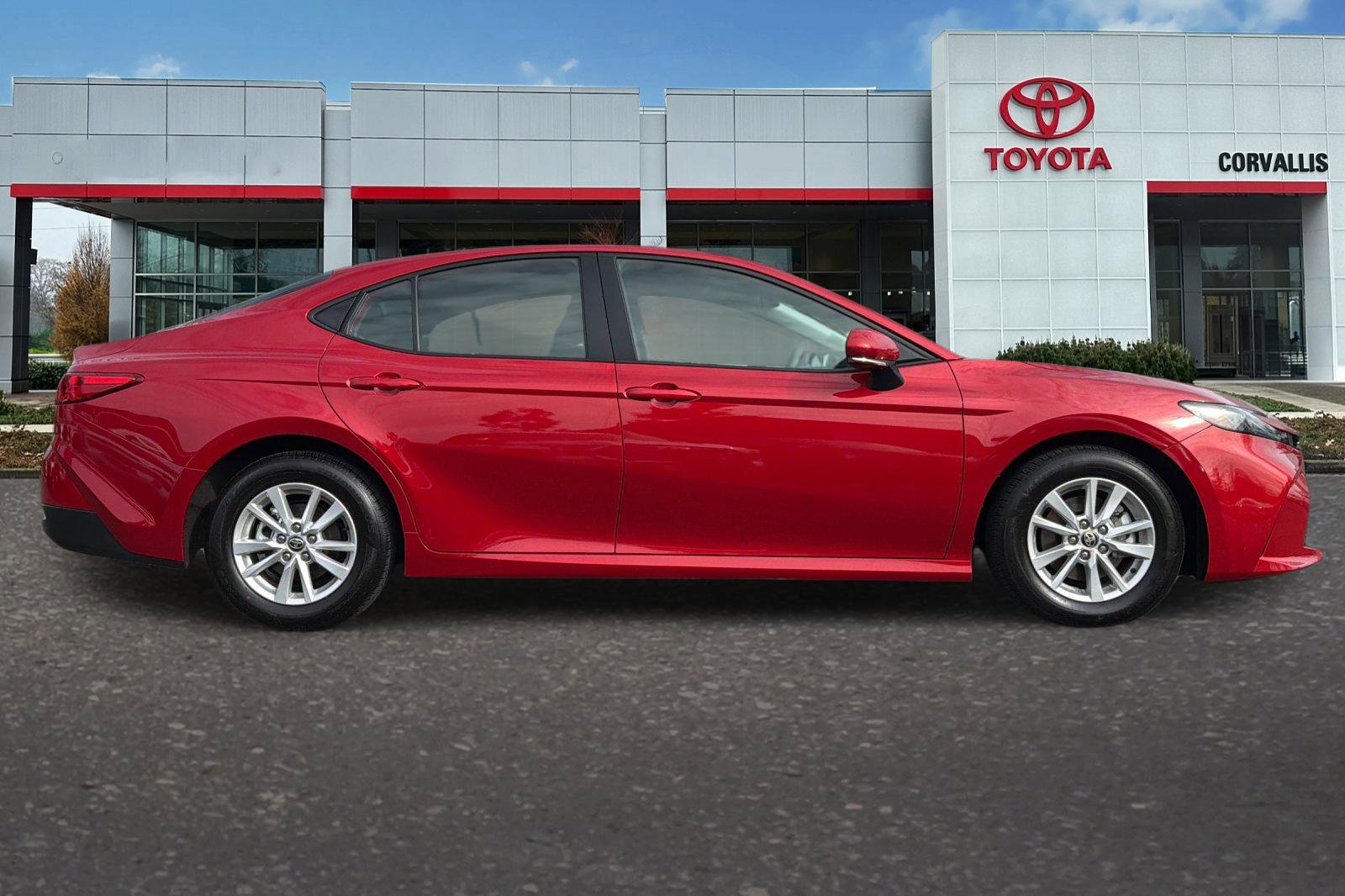 Certified 2025 Toyota Camry LE image 3