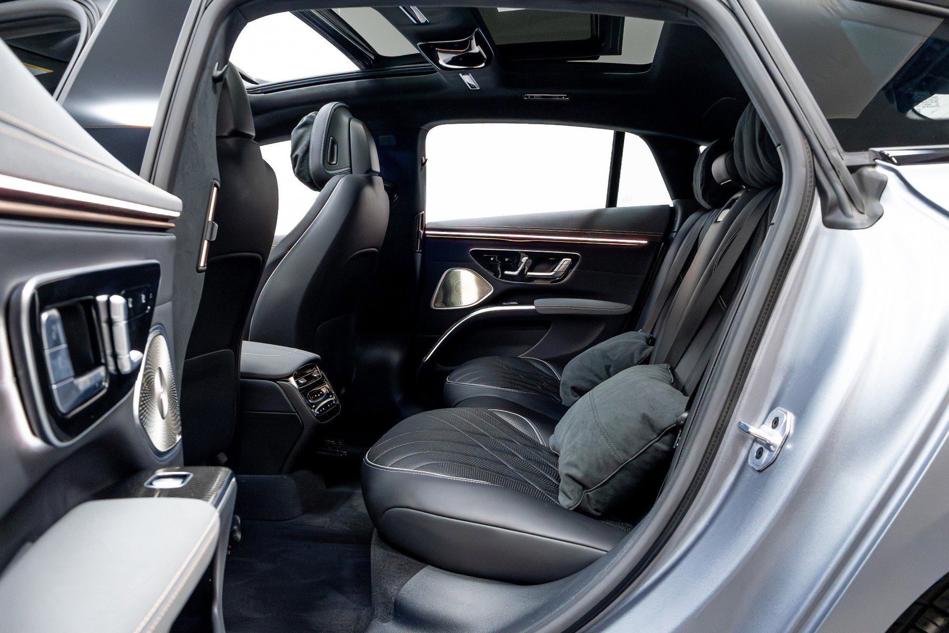 Used 2023 Mercedes-Benz EQS AMG 4MATIC image 43