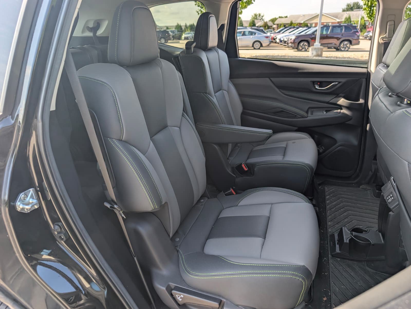 Used 2024 Subaru Ascent Onyx Edition AWD/4WD image 19