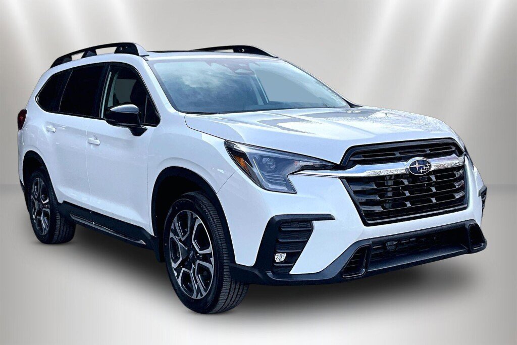 New 2026 Subaru Ascent Limited AWD/4WD image 1