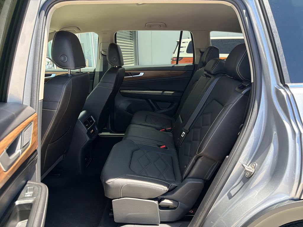 Certified 2026 Volkswagen Atlas SE AWD/4WD image 15
