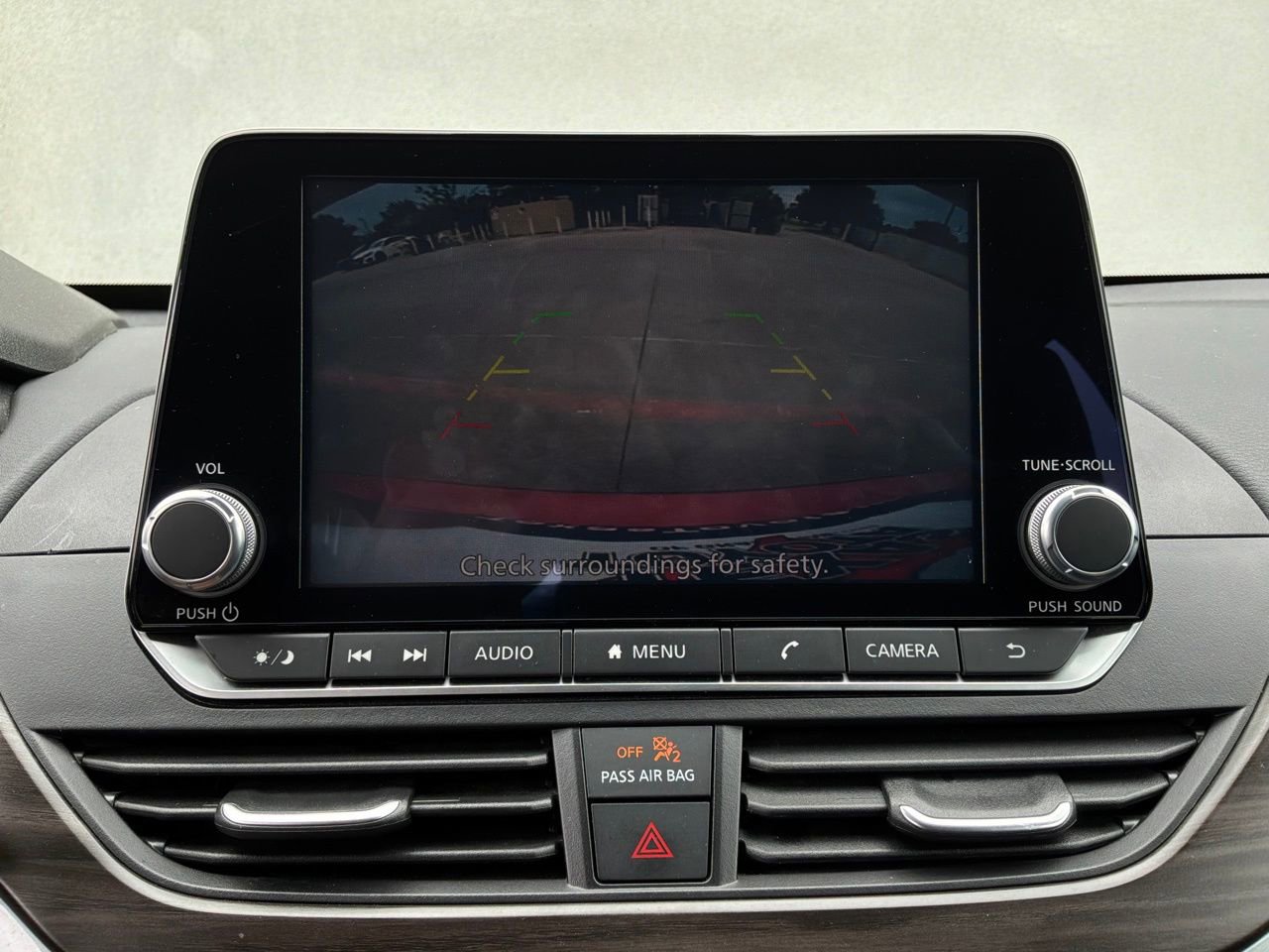 Used 2025 Nissan Altima 2.5 SV FWD image 28