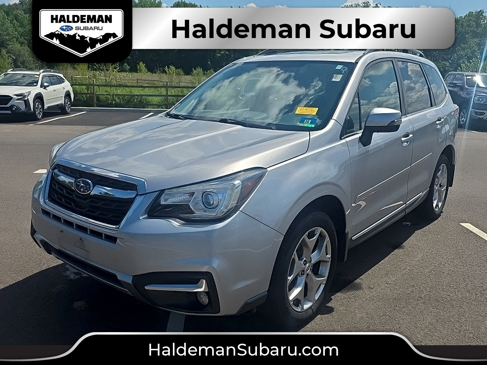 Used 2017 Subaru Forester 2.5i Touring AWD/4WD image 1