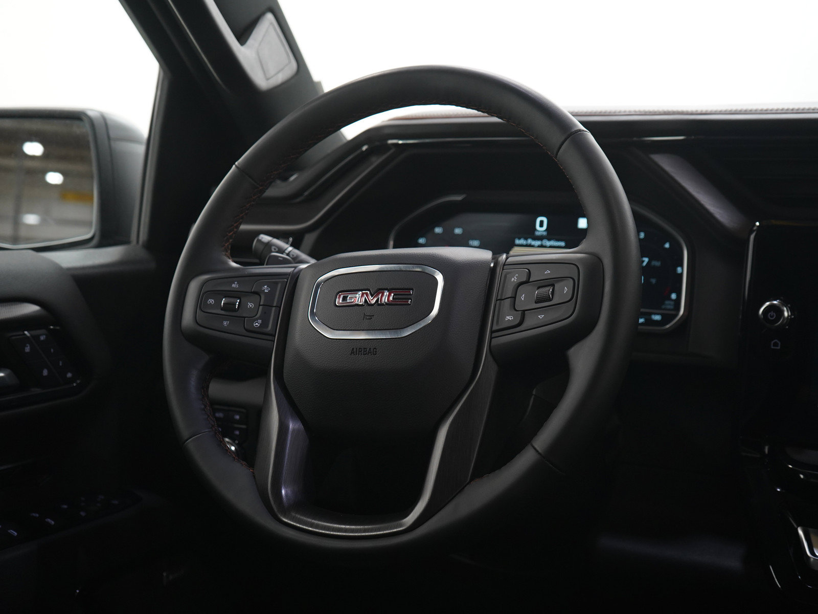 Used 2023 GMC Sierra 1500 AT4 w/ Technology Package AWD/4WD image 14