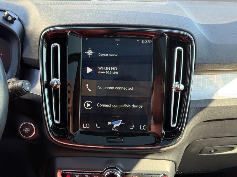 Used 2019 Volvo XC40 T5 Momentum AWD/4WD image 14