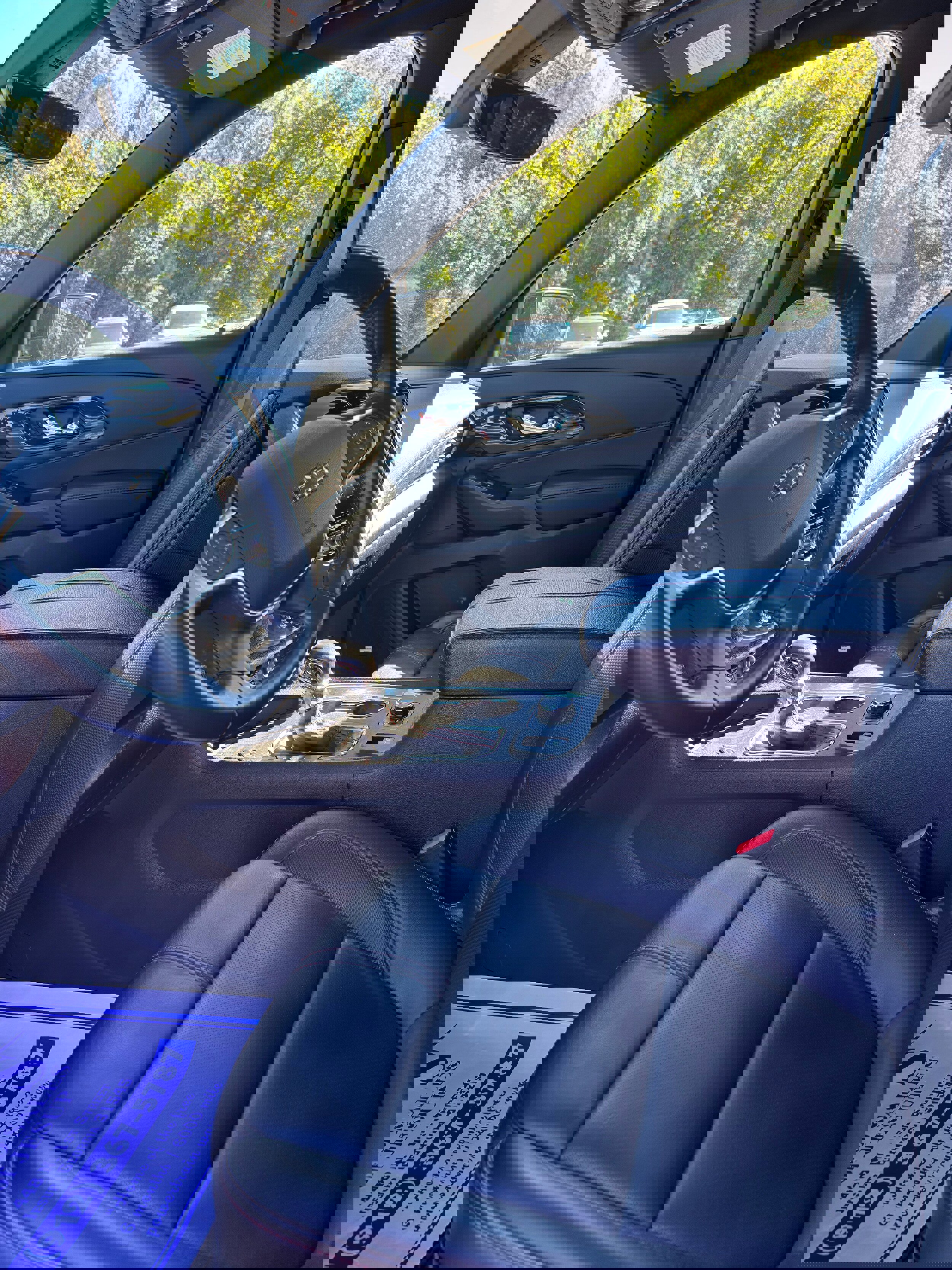 Used 2022 Chevrolet Traverse RS w/ LPO, 'HIT The Road' Package image 17