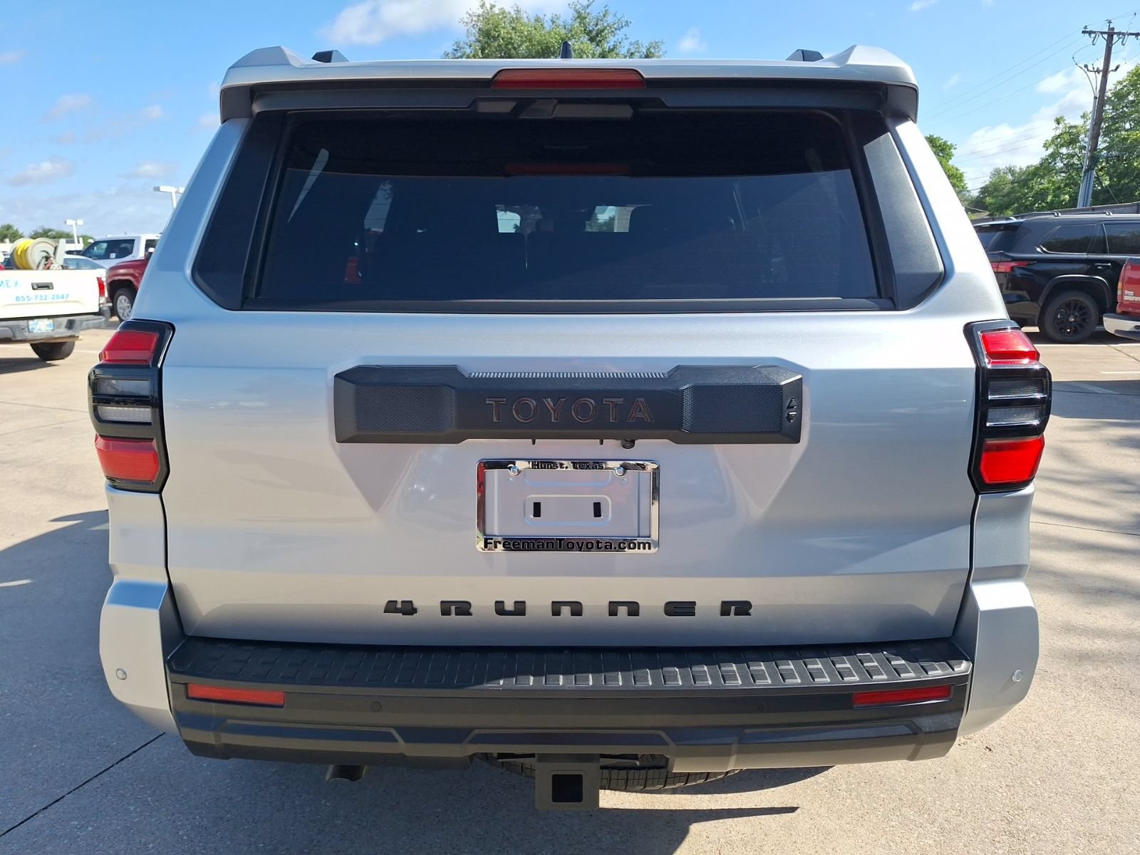 Used 2025 Toyota 4Runner TRD Off-Road AWD/4WD image 5