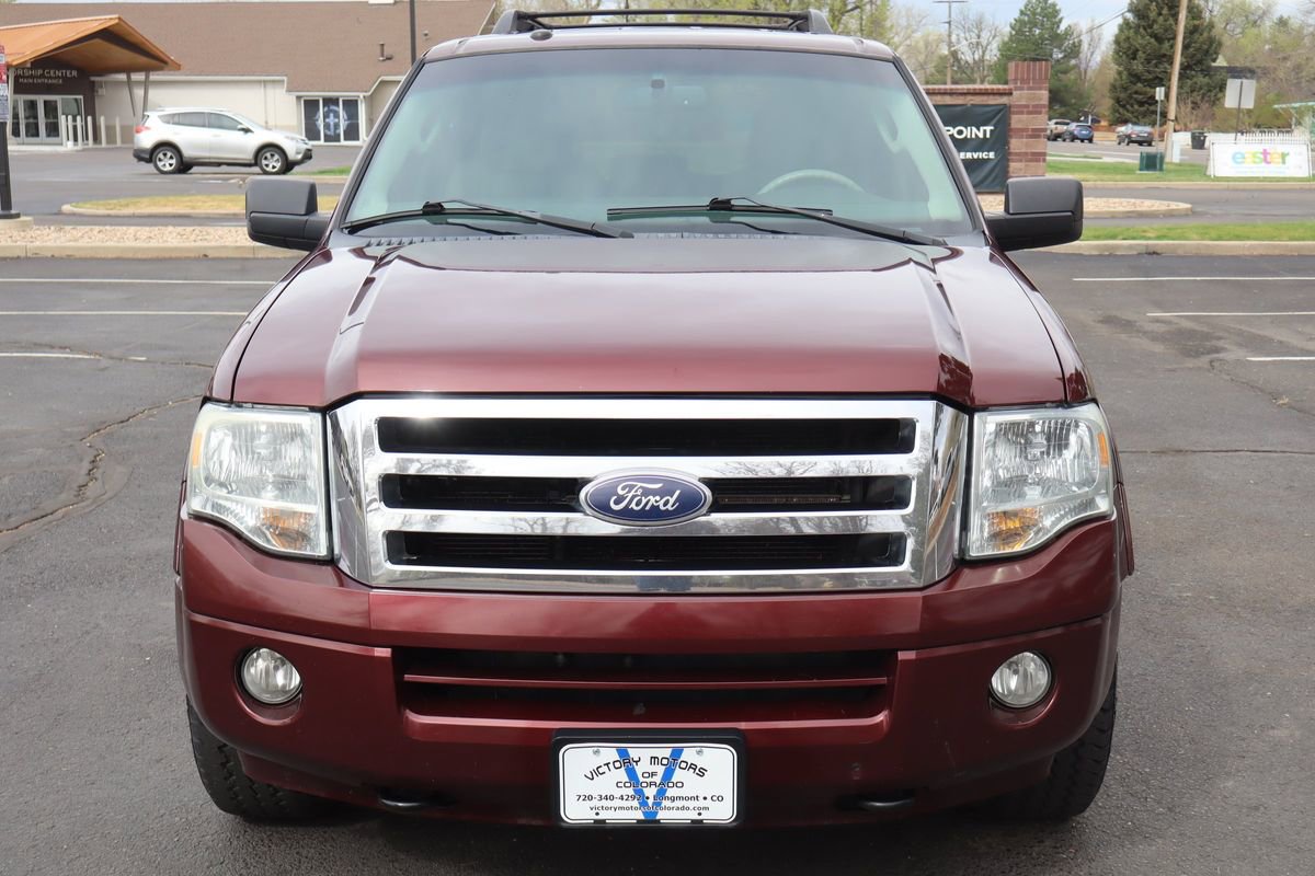 Used 2010 Ford Expedition XLT image 12